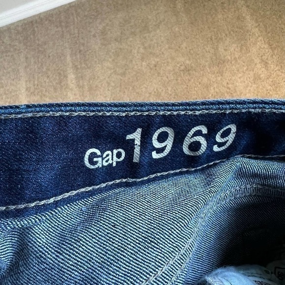 GAP 1969 Maddie Slim Cut Off Shorts Dark Wash Stretch Denim Mid Rise Women's 25 - Picture 4 of 5